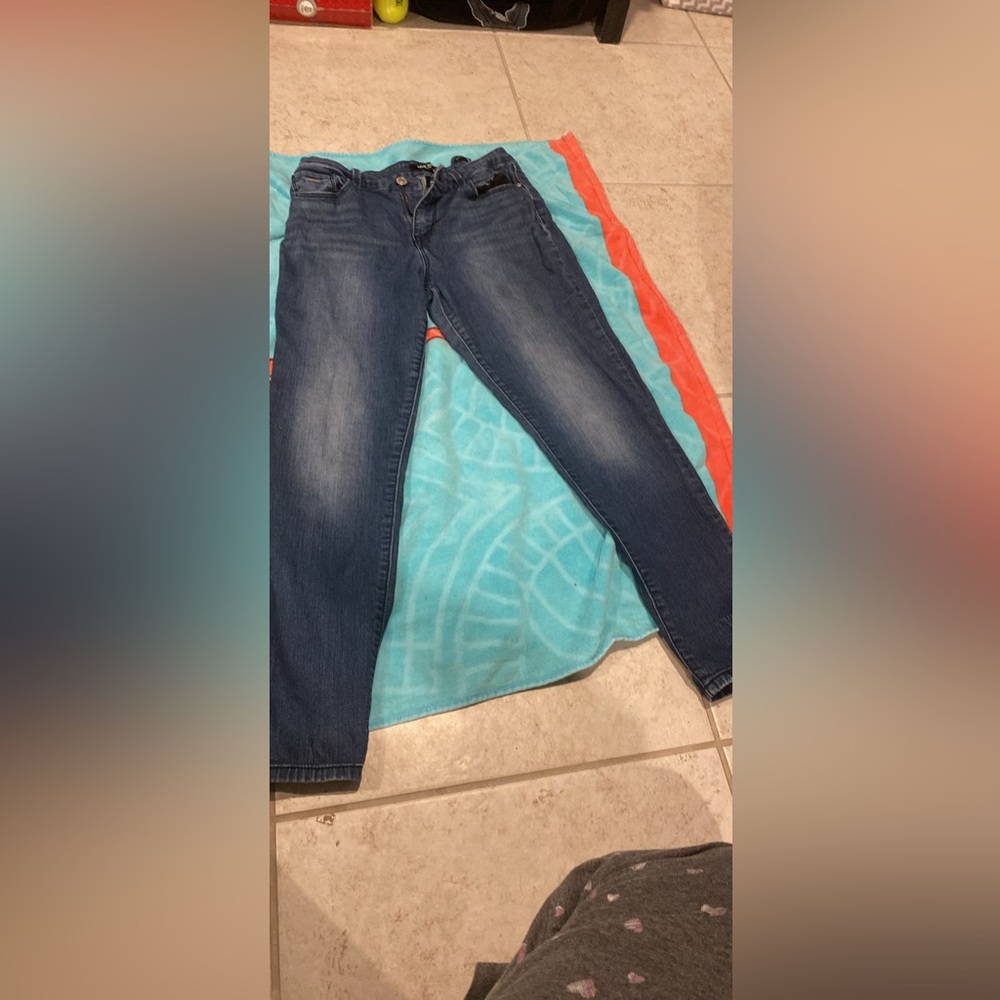 Jeans